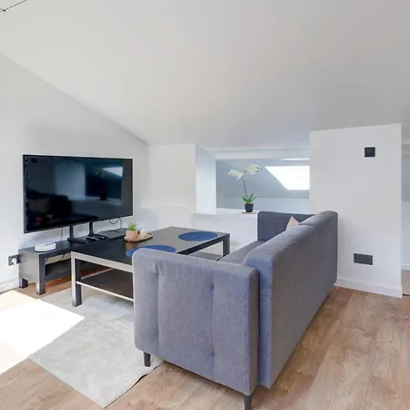 Apartment Le Laon - Climatisation - Proche Tram Reims